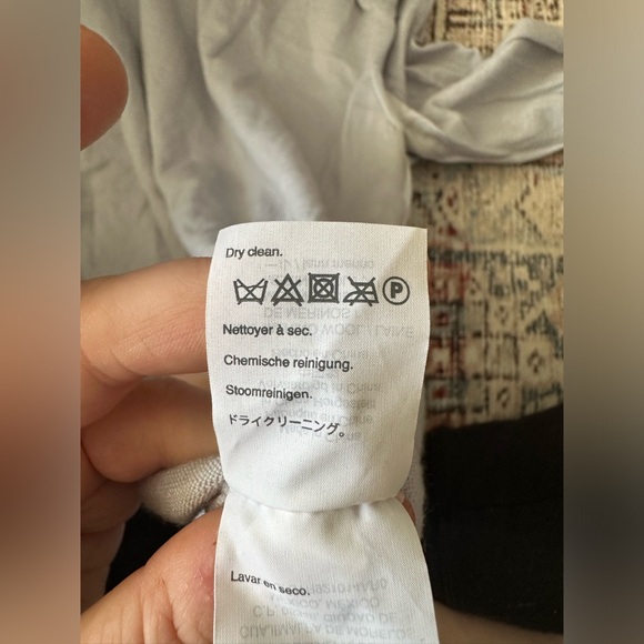 Pale blue / periwinkle 3/4 sleeved crewneck sweater from JCrew - Picture 6 of 6